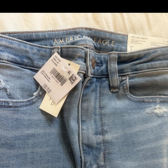 American Eagle Outfitters Women's Light Blue Jeans - Picture 3 of 10